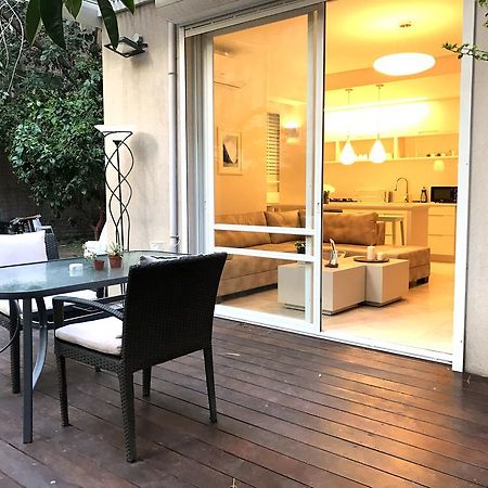 Luxurious By The Beach Apartment With Garden Tel Aviv Exterior foto
